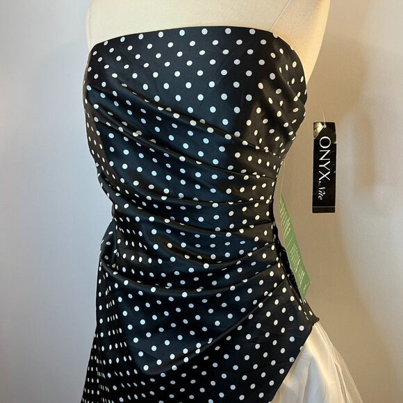 ONYX Nite Women's B/W Polka Dot Formal Prom Dress - Juniors Size 5/6 - NWT $130 - Picture 3 of 4